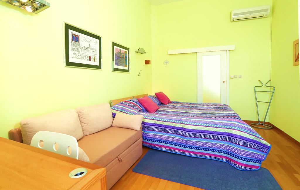 Apartma Marmont