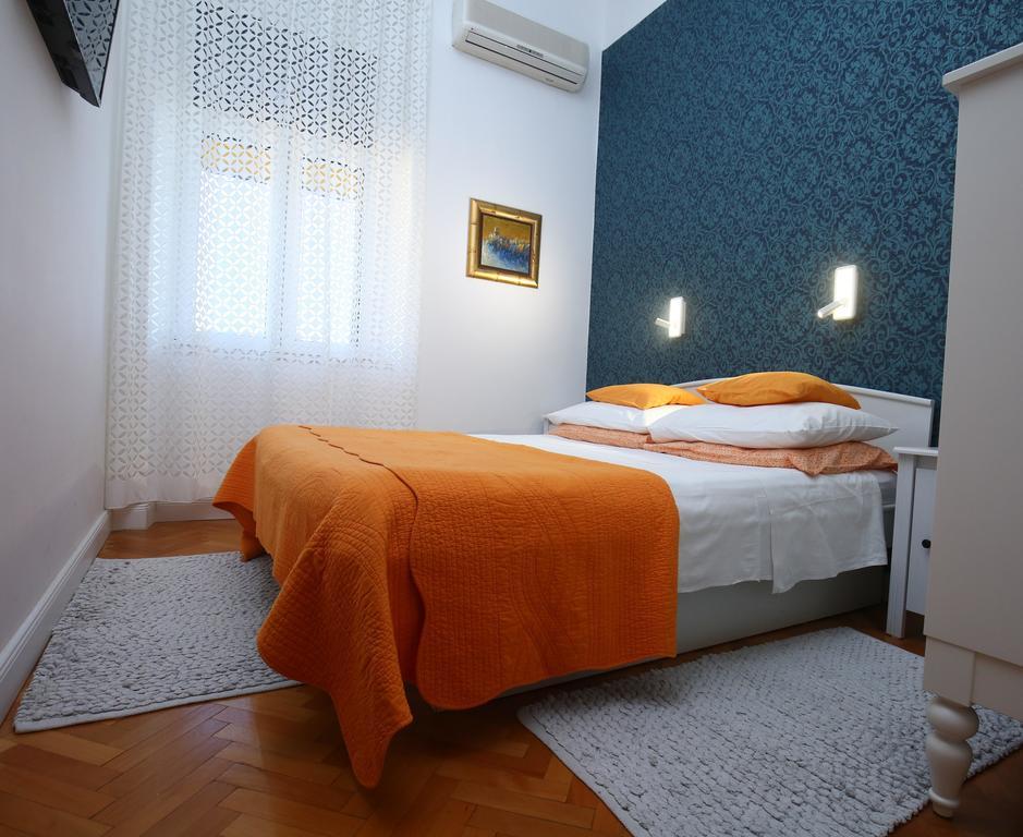 Apartma Marmont *